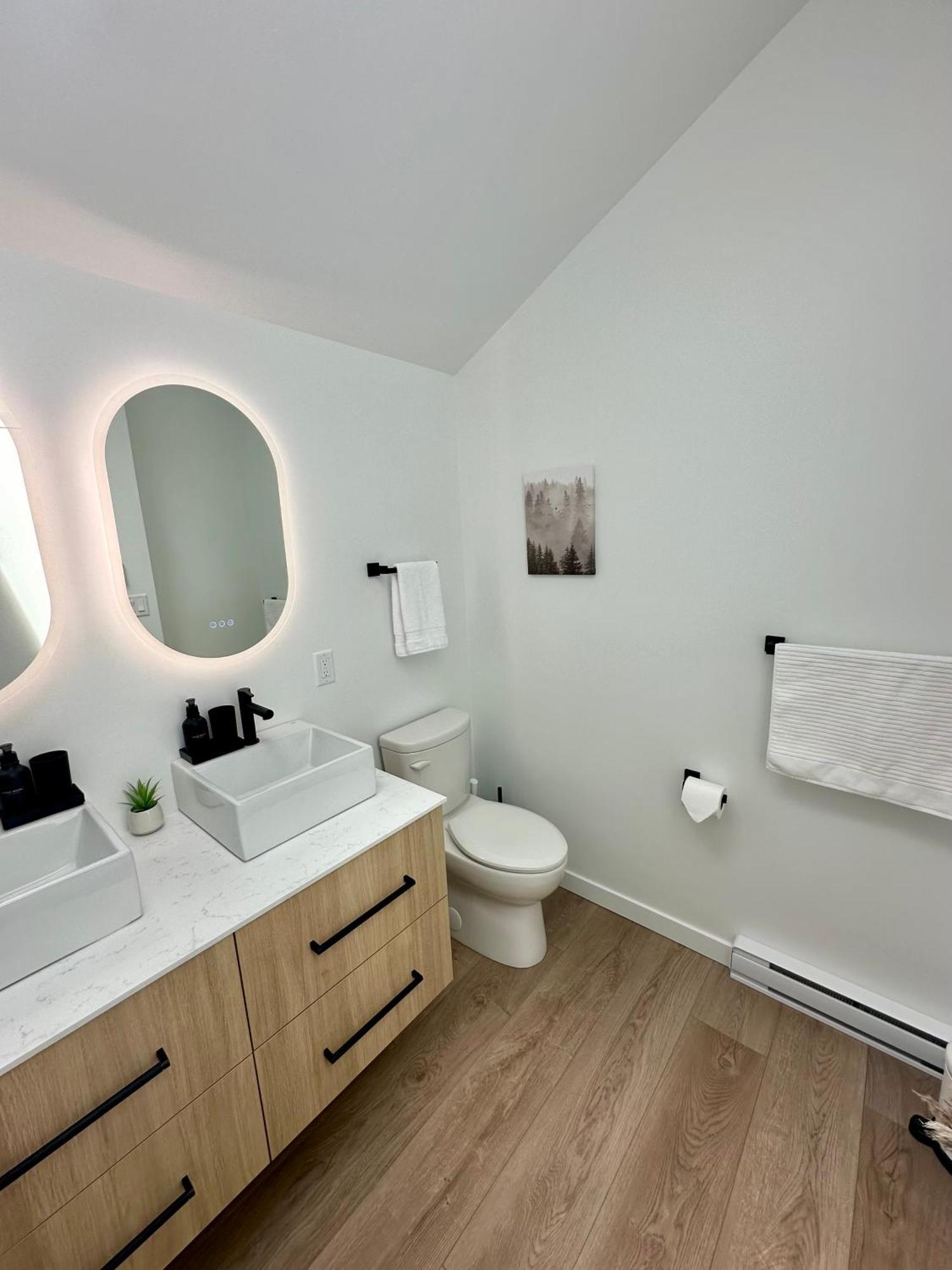 Cottage Nomad Ucluelet Ngoại thất bức ảnh